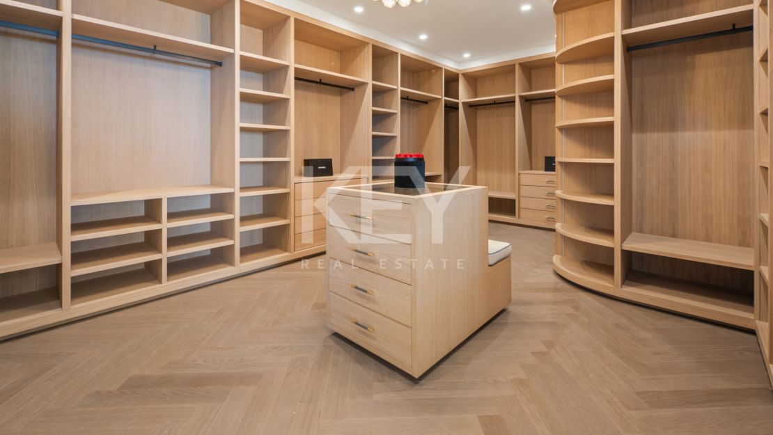 Luxury Duplex Penthouse for Sale in Nueva Andalucía, Marbella