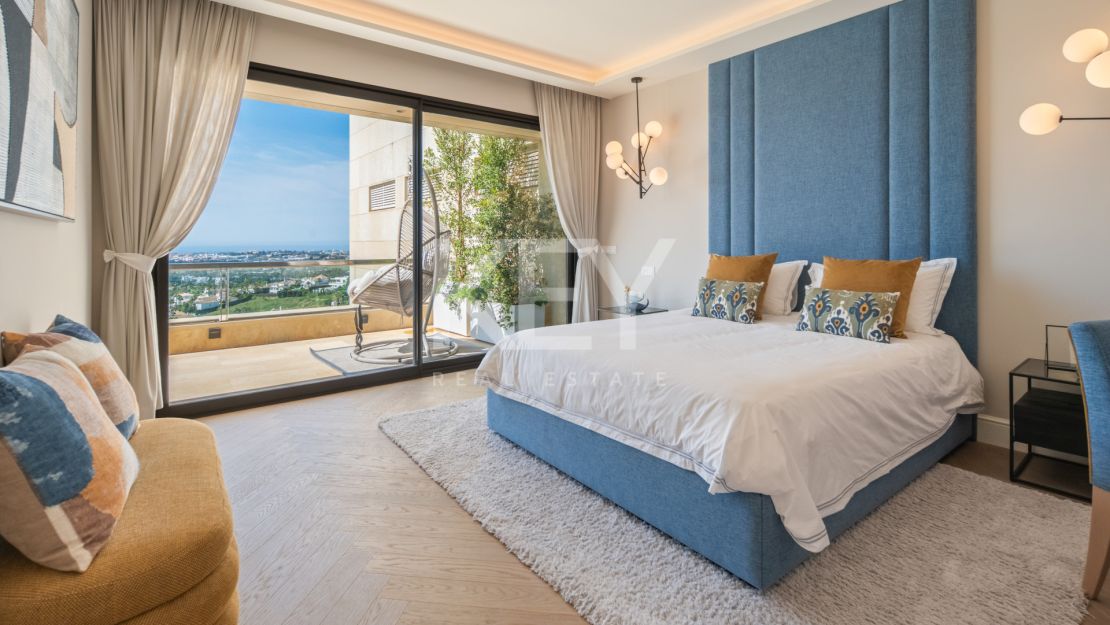 Luxury Duplex Penthouse for Sale in Nueva Andalucía, Marbella