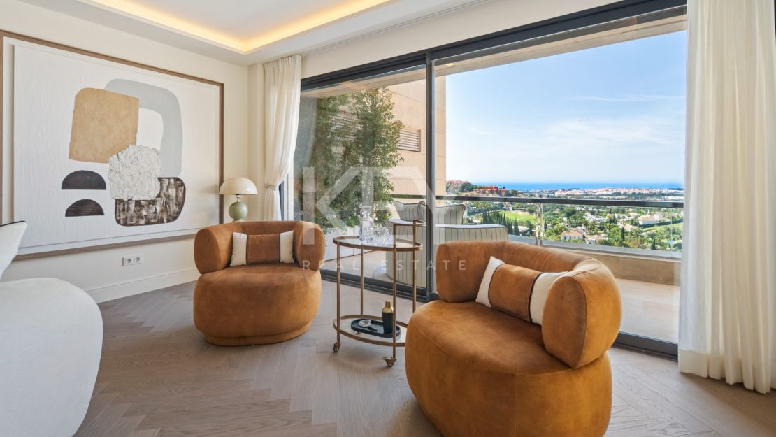 Luxury Duplex Penthouse for Sale in Nueva Andalucía, Marbella