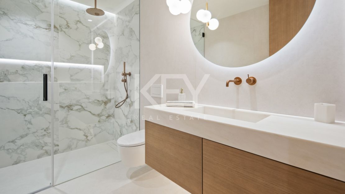 Luxury Duplex Penthouse for Sale in Nueva Andalucía, Marbella