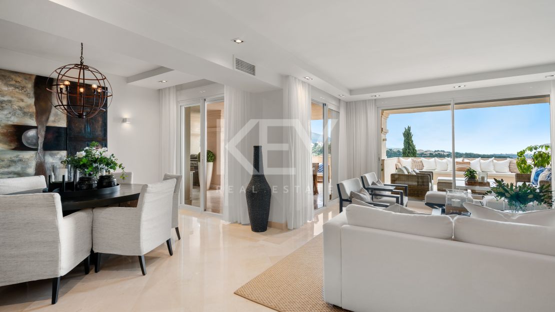 Renovated Luxury Apartment For Sale In Nueva Andalucía, Marbella