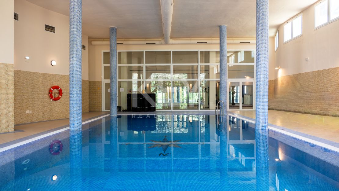Renovated Luxury Apartment For Sale In Nueva Andalucía, Marbella