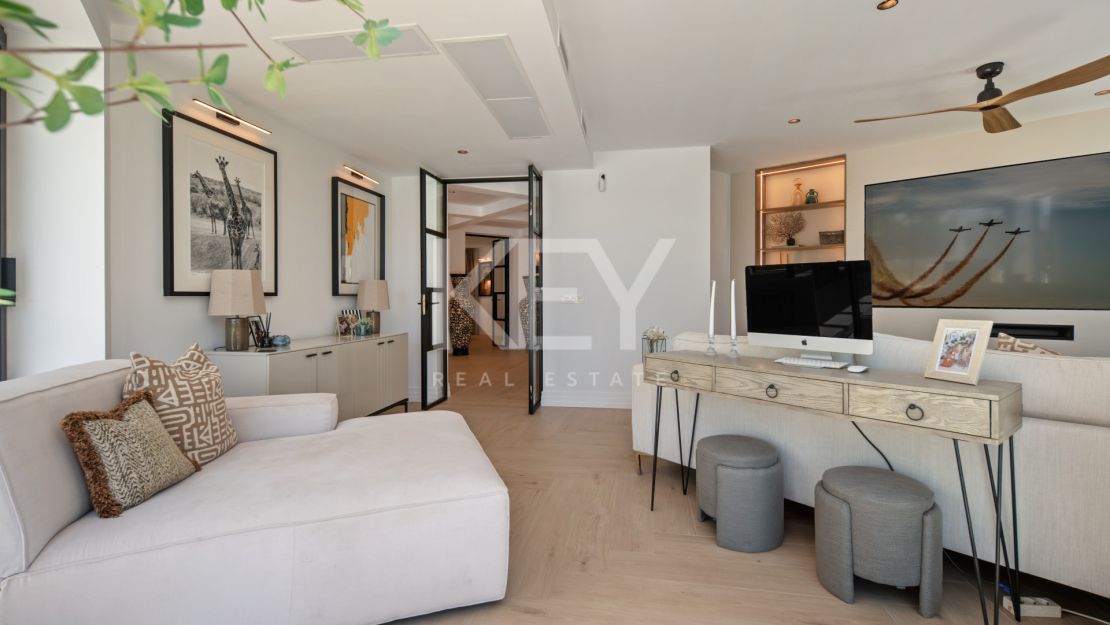 Renovated Luxury Villa for Sale in Bel Air, Estepona with Sea Views, Pool and Spa