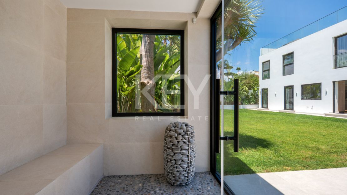 Renovated Luxury Villa for Sale in Bel Air, Estepona with Sea Views, Pool and Spa