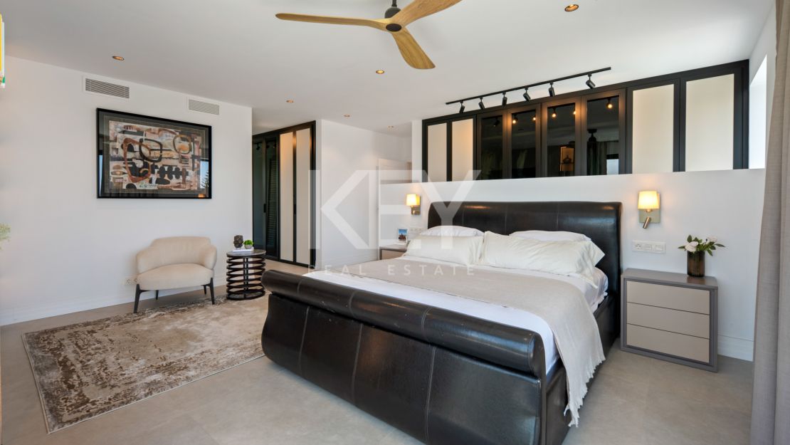 Renovated Luxury Villa for Sale in Bel Air, Estepona with Sea Views, Pool and Spa