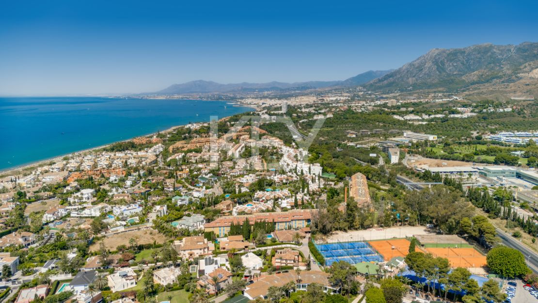 Brand-New Contemporary Villa for Sale in Los Monteros Playa, Marbella – Walking Distance to the Beach