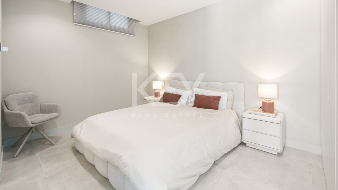 Contemporary Luxury Villa for Sale in El Campanario, Estepona