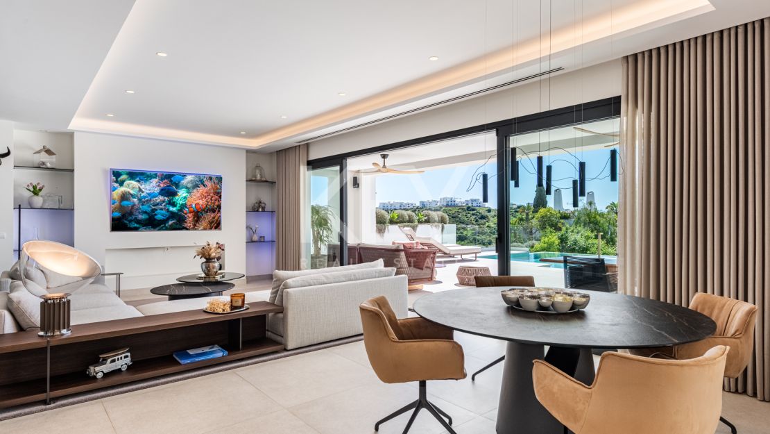 Modern Luxury Villa with Sea Views for Sale in Casares