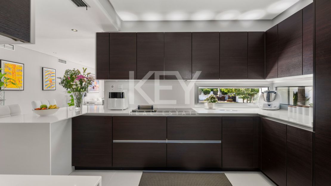 Luxury Family Villa for Sale in Nueva Andalucía, Marbella