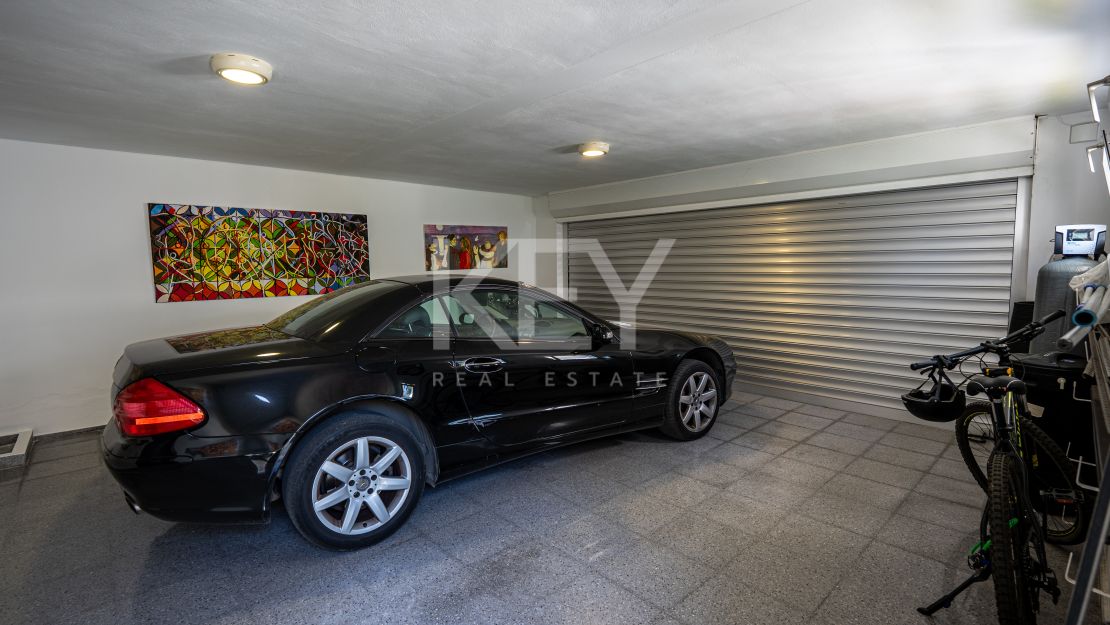 Luxury Family Villa for Sale in Nueva Andalucía, Marbella