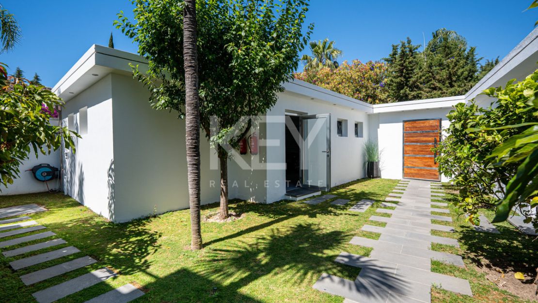 Luxury Family Villa for Sale in Nueva Andalucía, Marbella