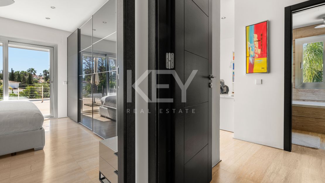 Luxury Family Villa for Sale in Nueva Andalucía, Marbella