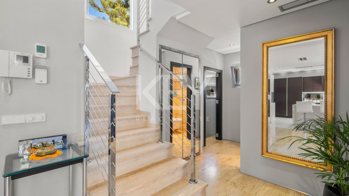 Luxury Family Villa for Sale in Nueva Andalucía, Marbella