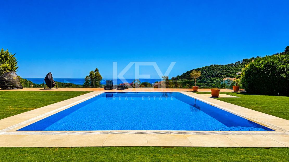 Elegant Sea View Villa for Sale in La Zagaleta, Benahavís