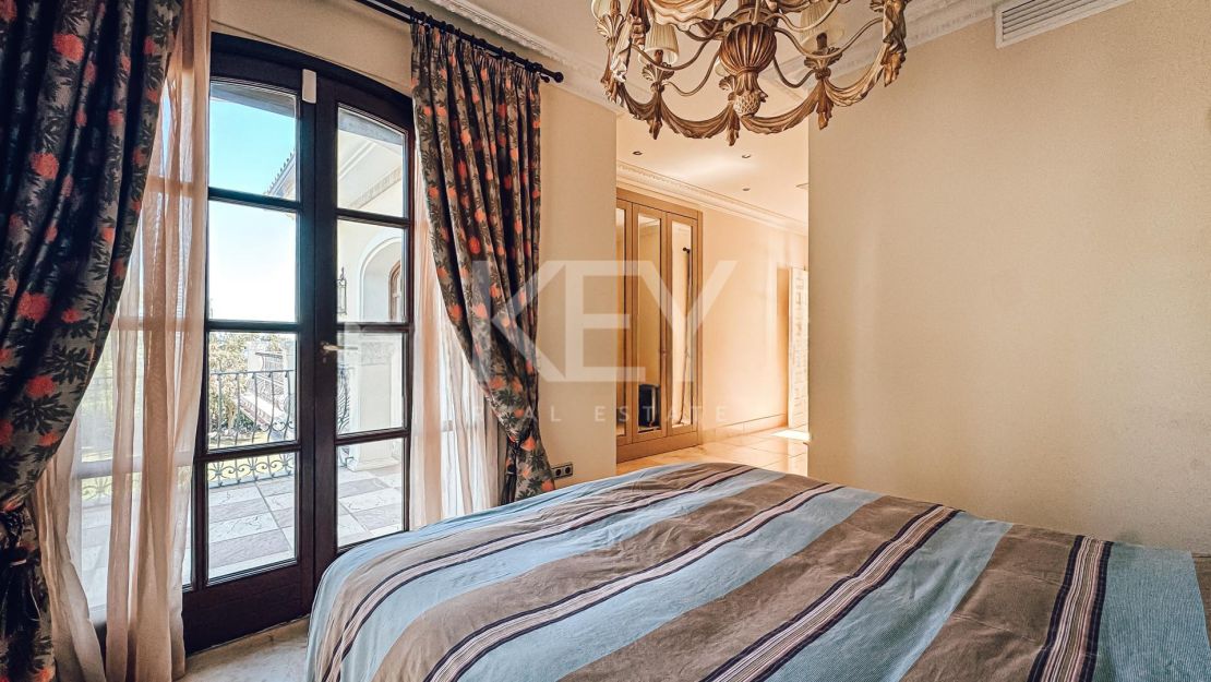 Elegant Sea View Villa for Sale in La Zagaleta, Benahavís