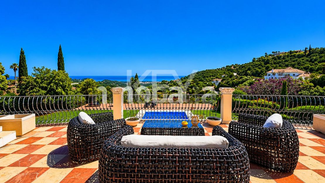 Elegant Sea View Villa for Sale in La Zagaleta, Benahavís