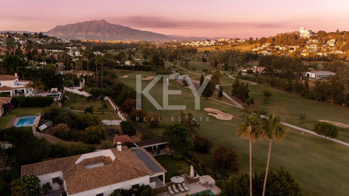 Frontline Golf Villa For Sale In El Paraíso, Benahavís With Heated Saltwater Pool And Tourist Rental Licence