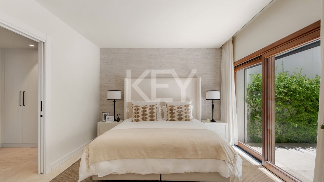 Luxury Villa for Sale in Las Brisas, Nueva Andalucía, Marbella