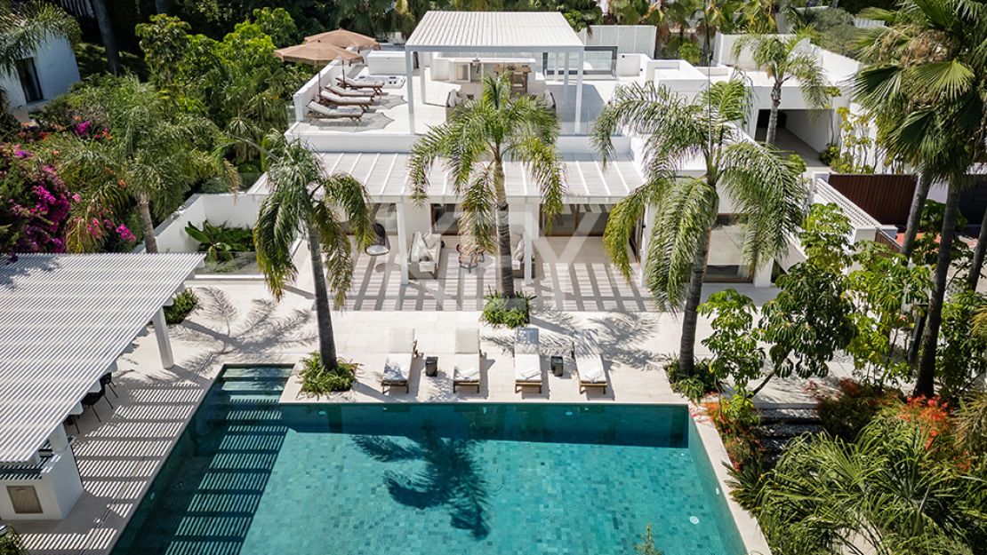 Luxury Villa for Sale in Las Brisas, Nueva Andalucía, Marbella