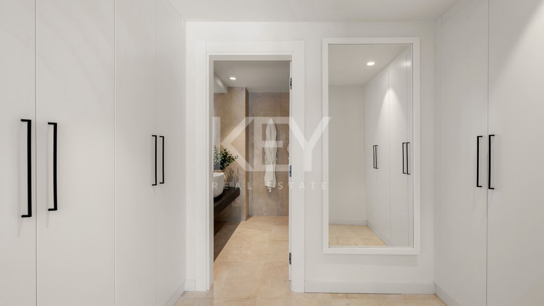 Luxury Villa for Sale in Las Brisas, Nueva Andalucía, Marbella