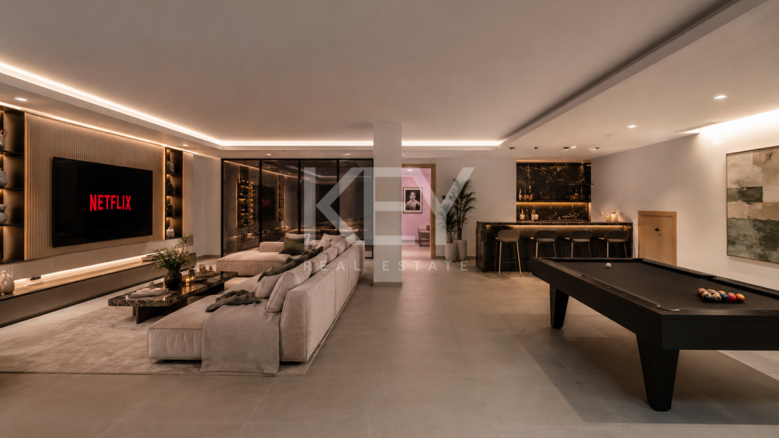 New Build Beachside Luxury Villa in Cortijo Blanco, Marbella
