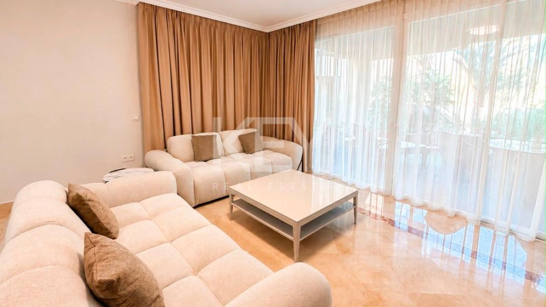 Precioso Apartamento Reformado en Planta Baja de Tres Dormitorios en Alquiler de Larga Temporada en Bahía de Alcántara, Marbella