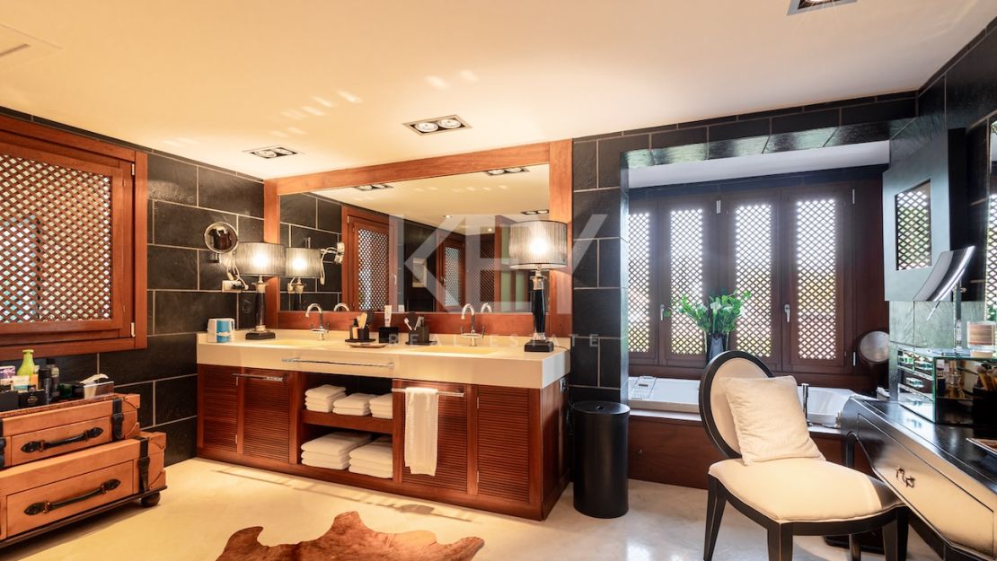Luxury Andalusian Villa for Sale in Los Monteros, Marbella  -  Walking Distance to the Beach