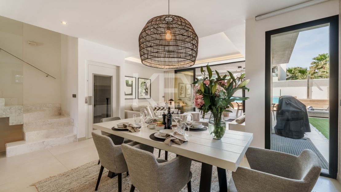 Contemporary Beachside Semi-Detached Villa in Puerto Banus, Marbella