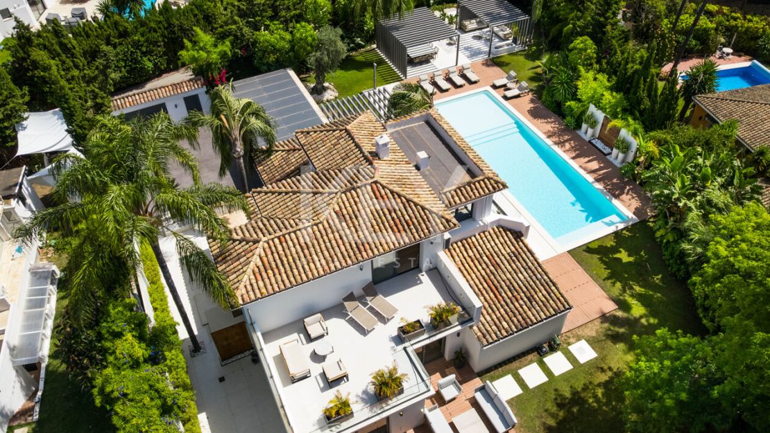 Luxury Villa for Sale in Las Brisas, Nueva Andalucía