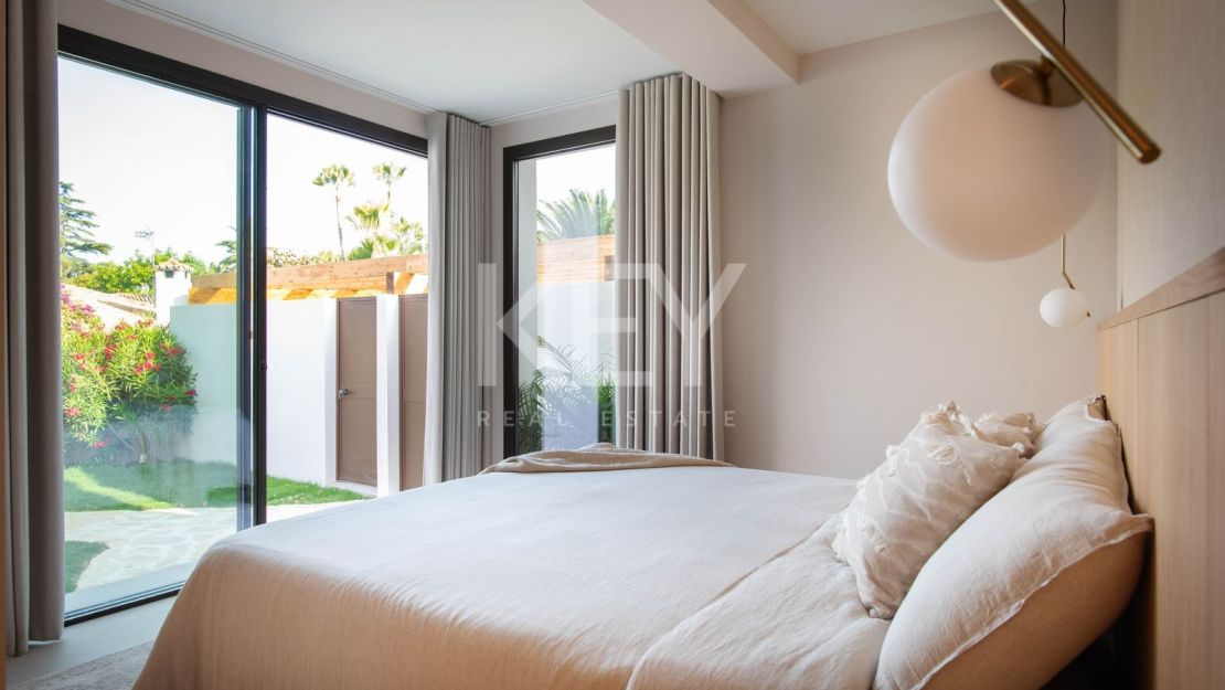 Contemporary Luxury Villa for Sale in Guadalmina Alta, Marbella