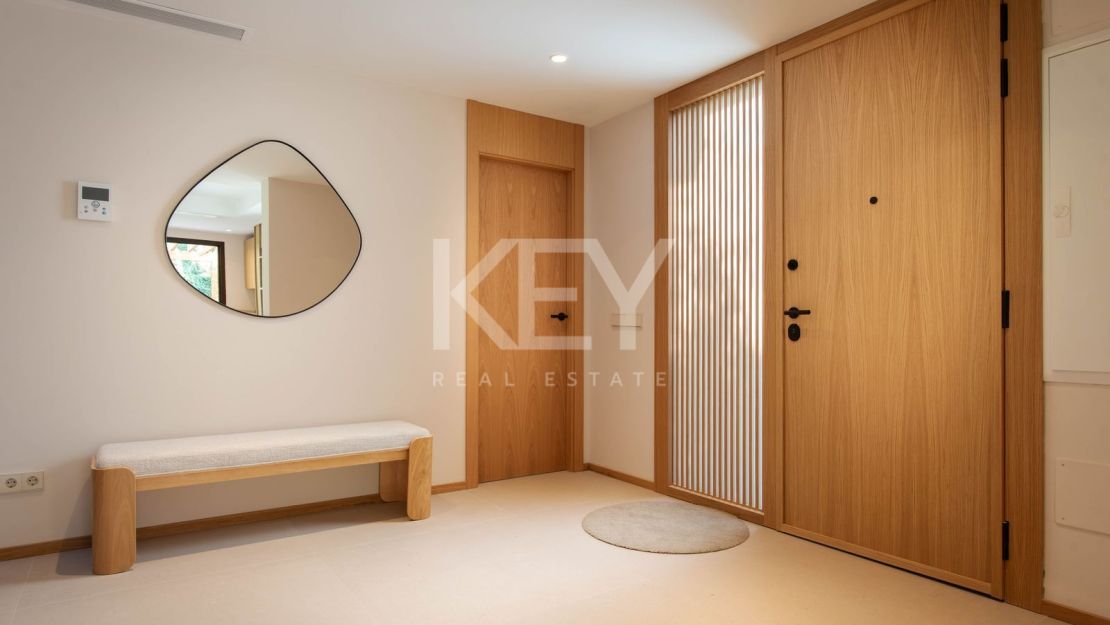Contemporary Luxury Villa for Sale in Guadalmina Alta, Marbella