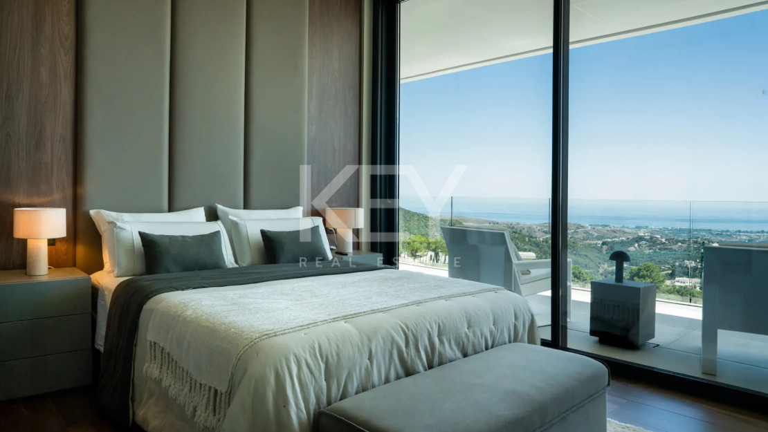 Architectural Masterpiece With Panoramic Sea And Mountain Views In Monte Mayor, Benahavís