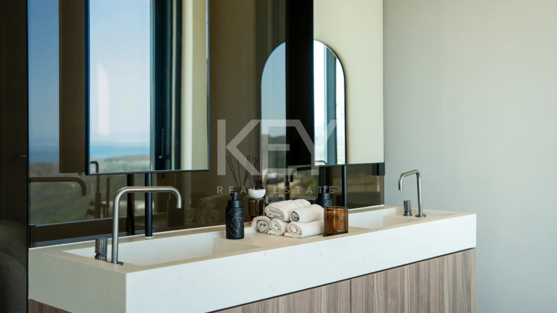 Architectural Masterpiece With Panoramic Sea And Mountain Views In Monte Mayor, Benahavís