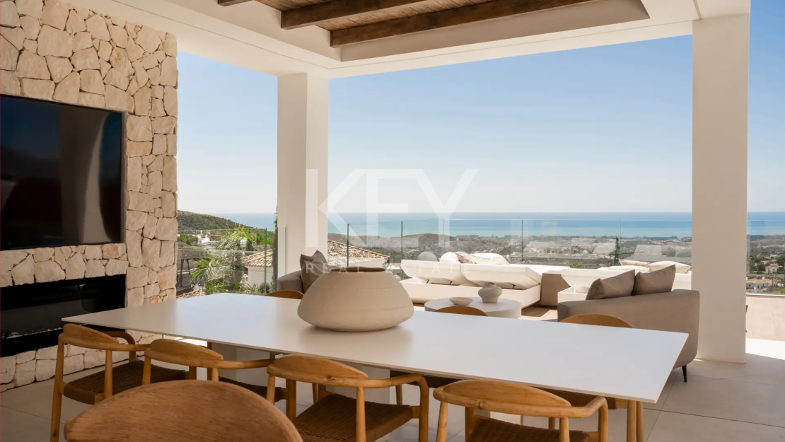 Architectural Masterpiece With Panoramic Sea And Mountain Views In Monte Mayor, Benahavís