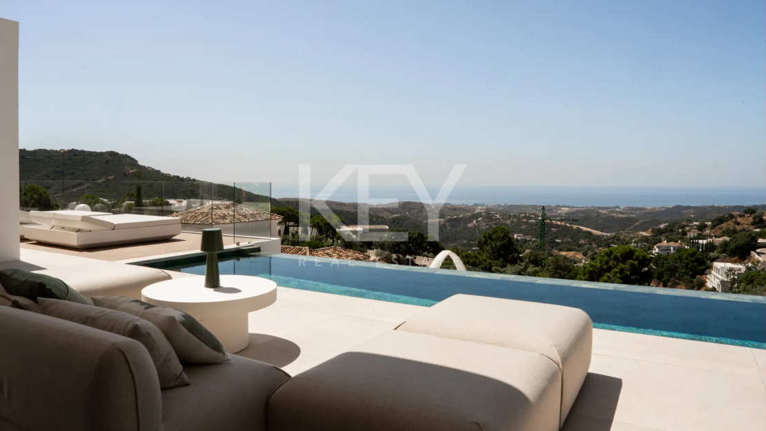 Architectural Masterpiece With Panoramic Sea And Mountain Views In Monte Mayor, Benahavís