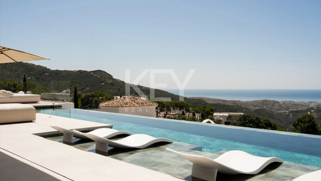 Architectural Masterpiece With Panoramic Sea And Mountain Views In Monte Mayor, Benahavís