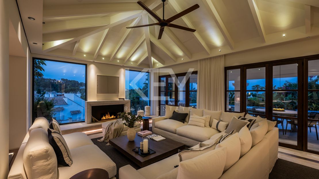 Perfect Family Villa for Sale in Nueva Andalucía, Marbella