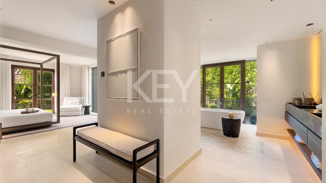 Perfect Family Villa for Sale in Nueva Andalucía, Marbella