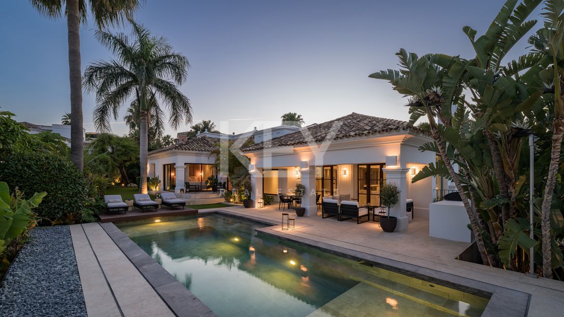 Perfect Family Villa for Sale in Nueva Andalucía, Marbella