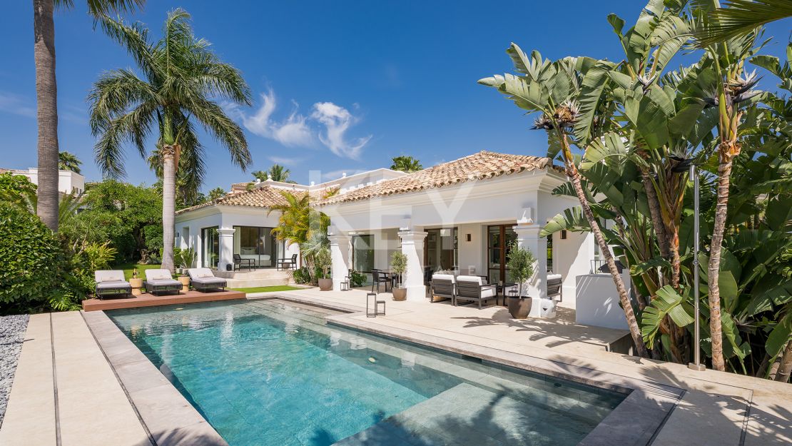 Perfect Family Villa for Sale in Nueva Andalucía, Marbella
