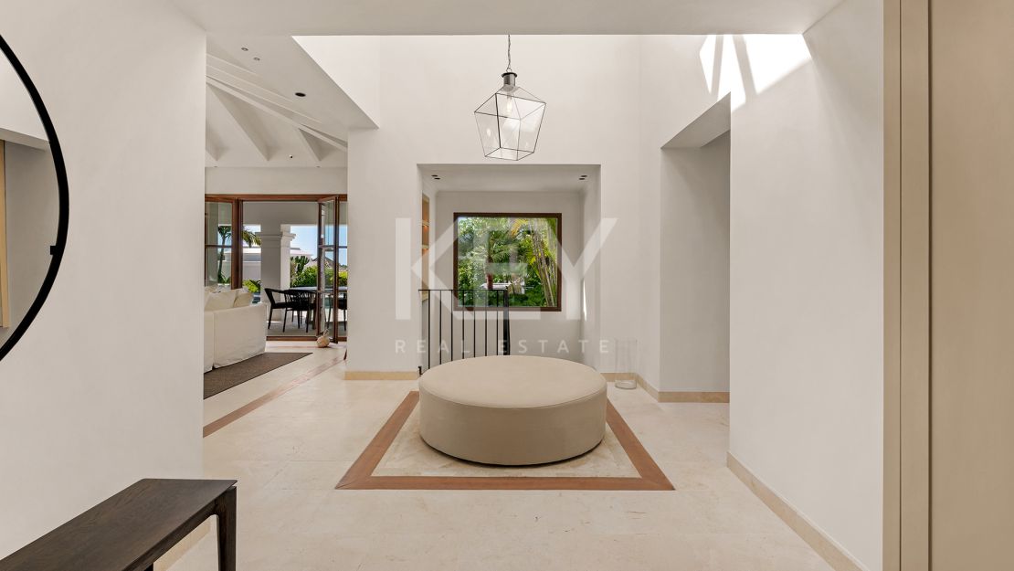 Perfect Family Villa for Sale in Nueva Andalucía, Marbella