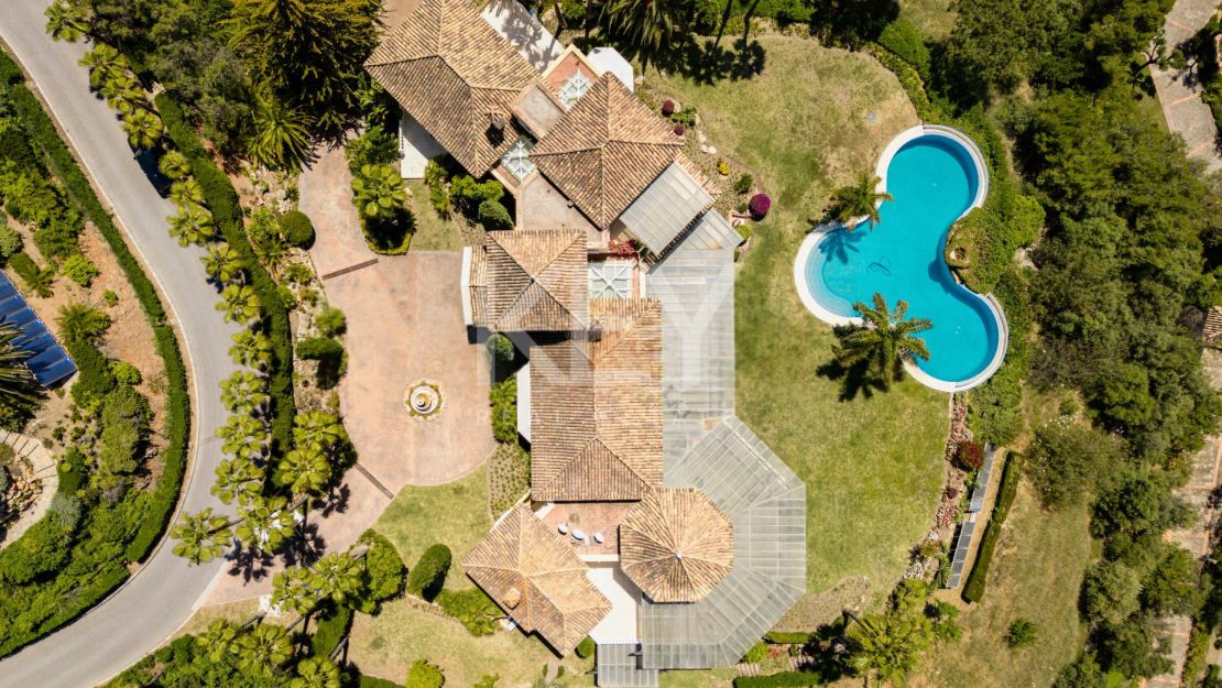 Panoramic Sea Views Villa for Sale in La Zagaleta, Benahavís