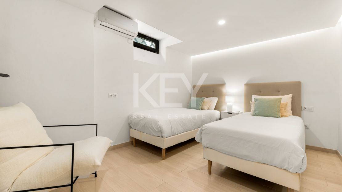 Villa Banús: villa in prime location - Nueva Andalucia, Marbella