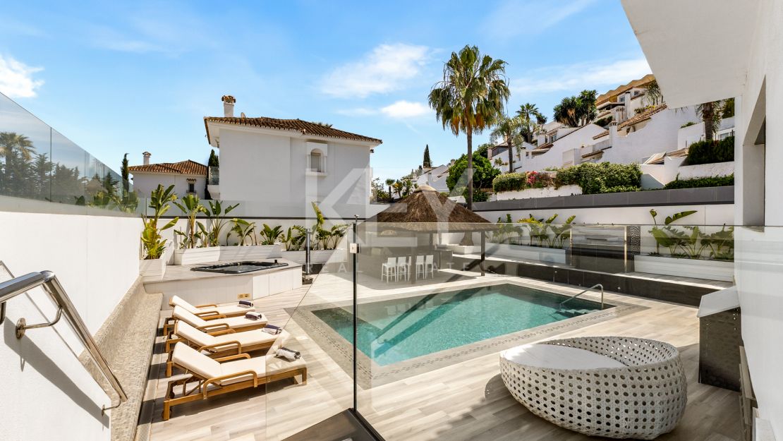 Villa Banús: villa in prime location - Nueva Andalucia, Marbella