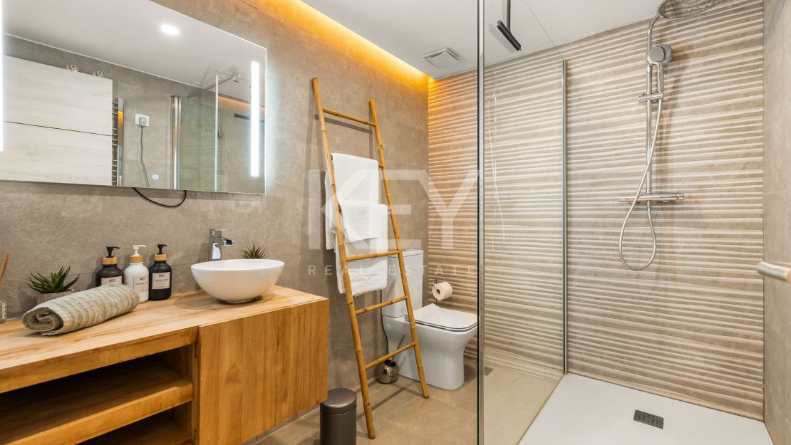 Villa Banús: villa in prime location - Nueva Andalucia, Marbella