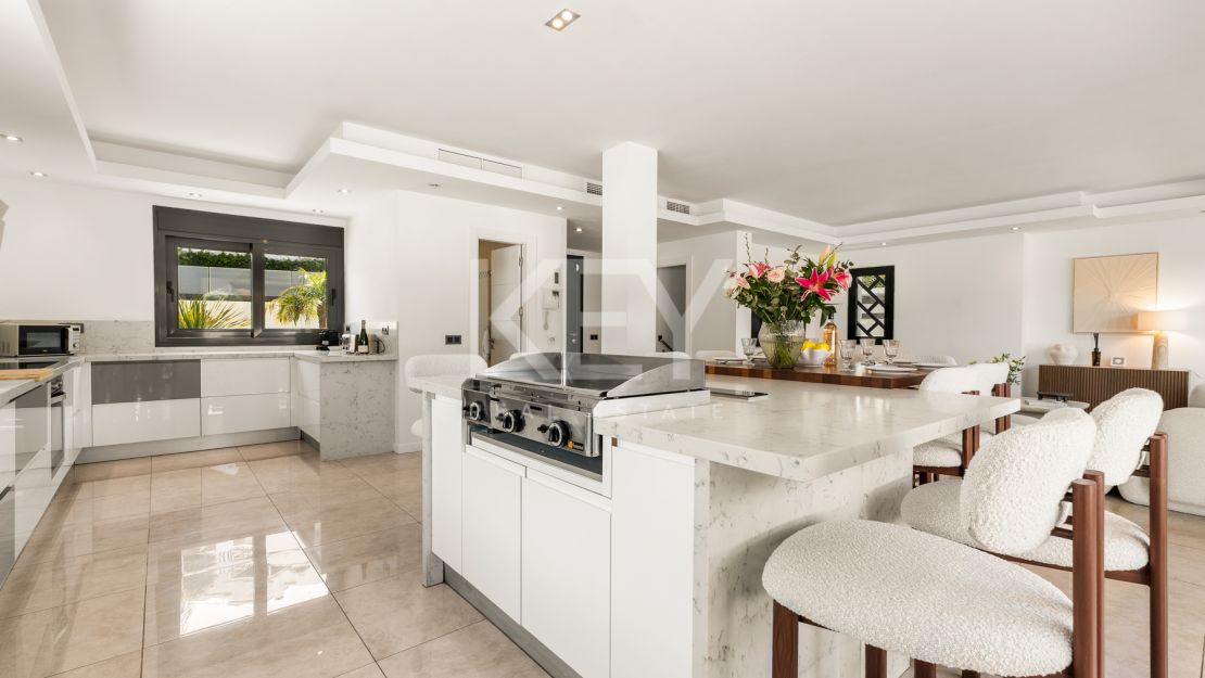 Villa Banús: villa in prime location - Nueva Andalucia, Marbella