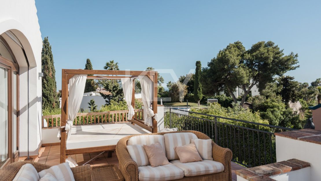 Magnificent Villa with Views in El Rosario, East Marbella