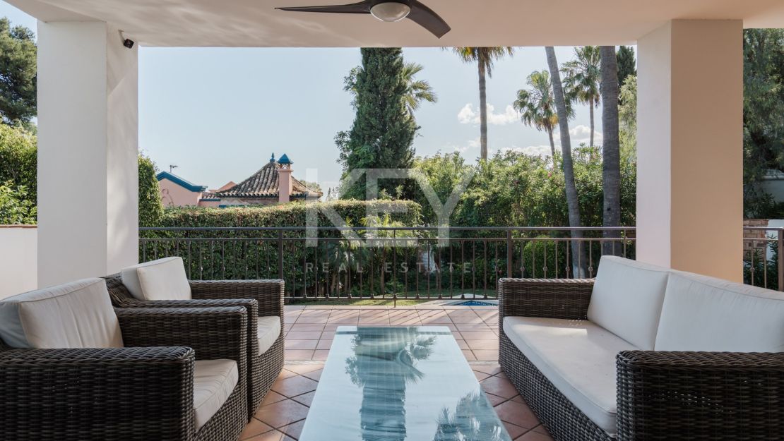 Magnificent Villa with Views in El Rosario, East Marbella
