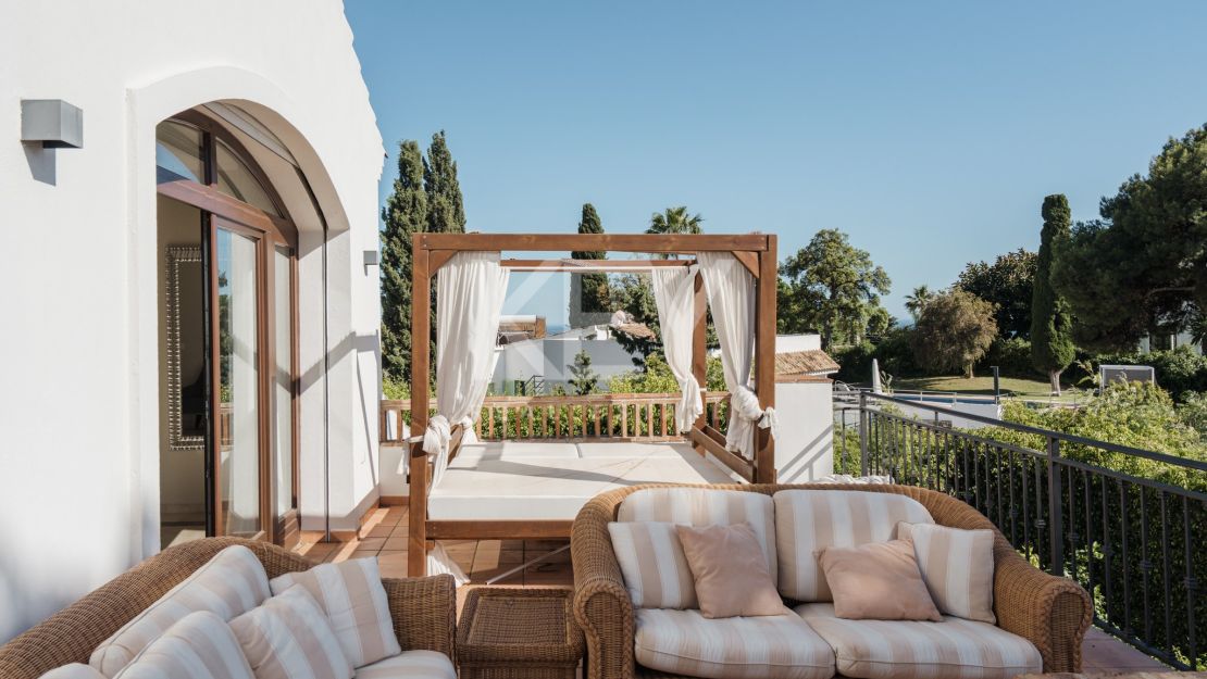 Magnificent Villa with Views in El Rosario, East Marbella