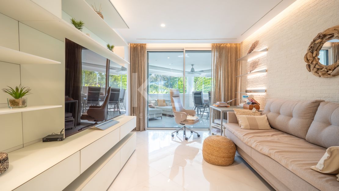 Renovated Beachside Apartment for Sale on Marbella Golden Mile